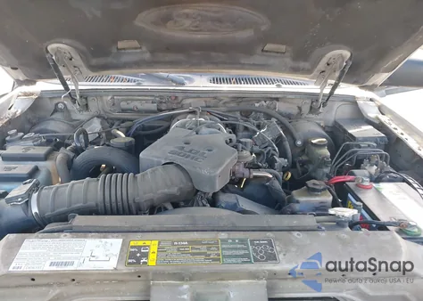 2003 Ford Explorer Sport Trac Xls/Xlt from USA, damaged, VIN 1FMZU77E33UC59273